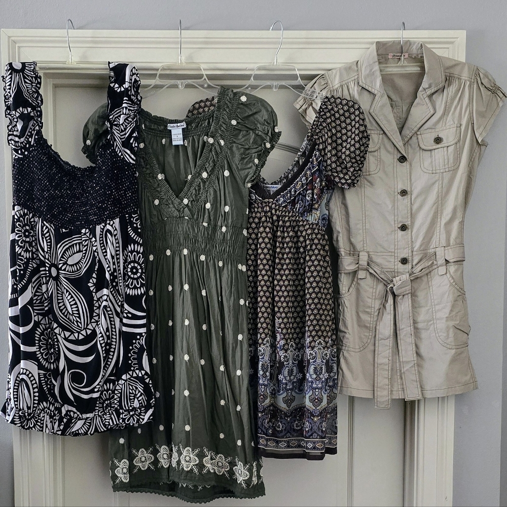 Lot of 4 dresses